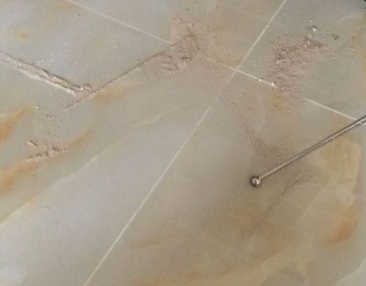 黑河瓷砖空鼓维修公司分享粘合剂选择不当在瓷砖铺贴过程中可能导致以下问题